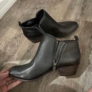 Lucky Brand Black Leather Low Ankle Boots